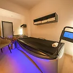 Atlantis Hotel 4*