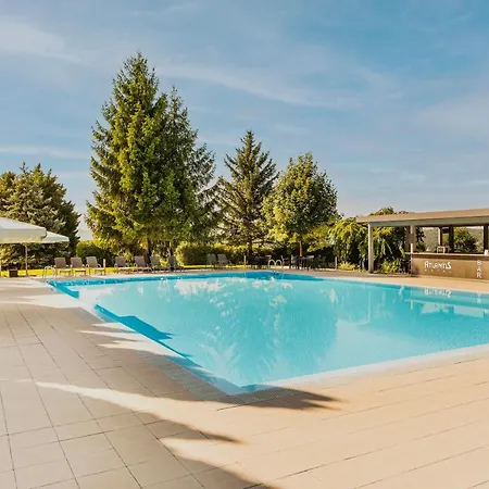 Atlantis 4* Роздроевице