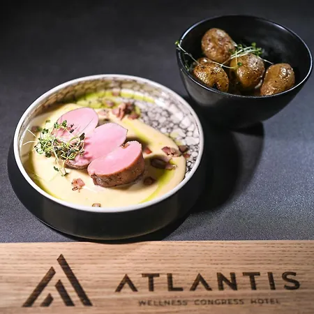 מלון Atlantis 4*