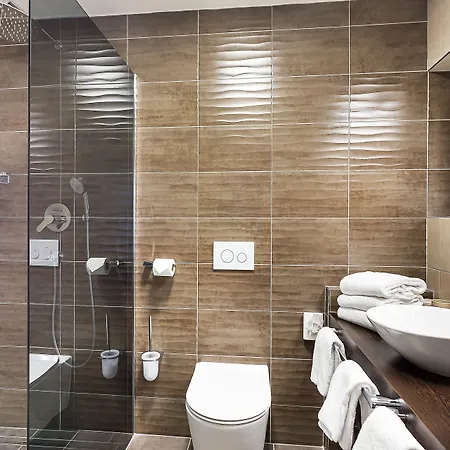 Atlantis Отель 4*